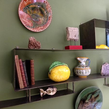 Bargème La Fontaine Bed & Breakfast 部屋 写真