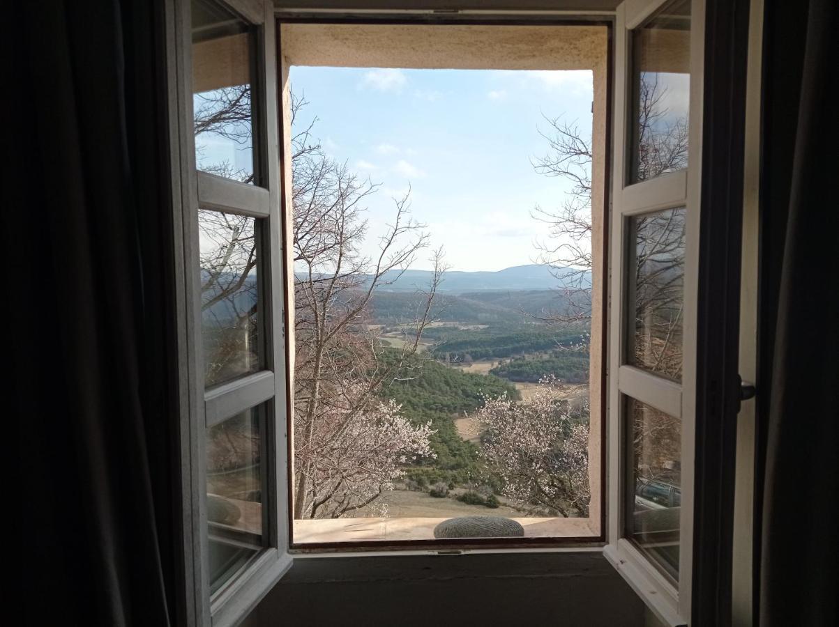 Bargème La Fontaine Bed & Breakfast エクステリア 写真