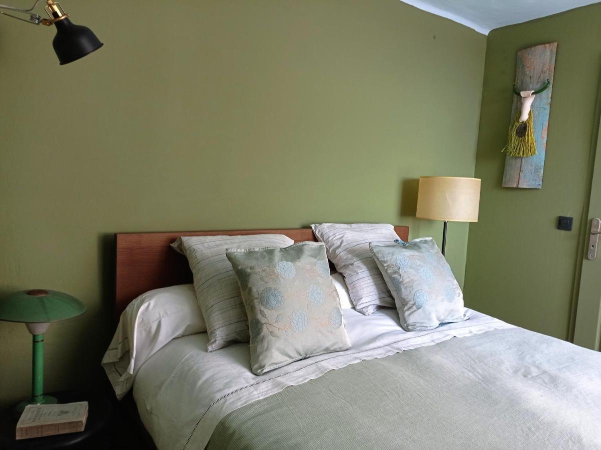 Bargème La Fontaine Bed & Breakfast エクステリア 写真